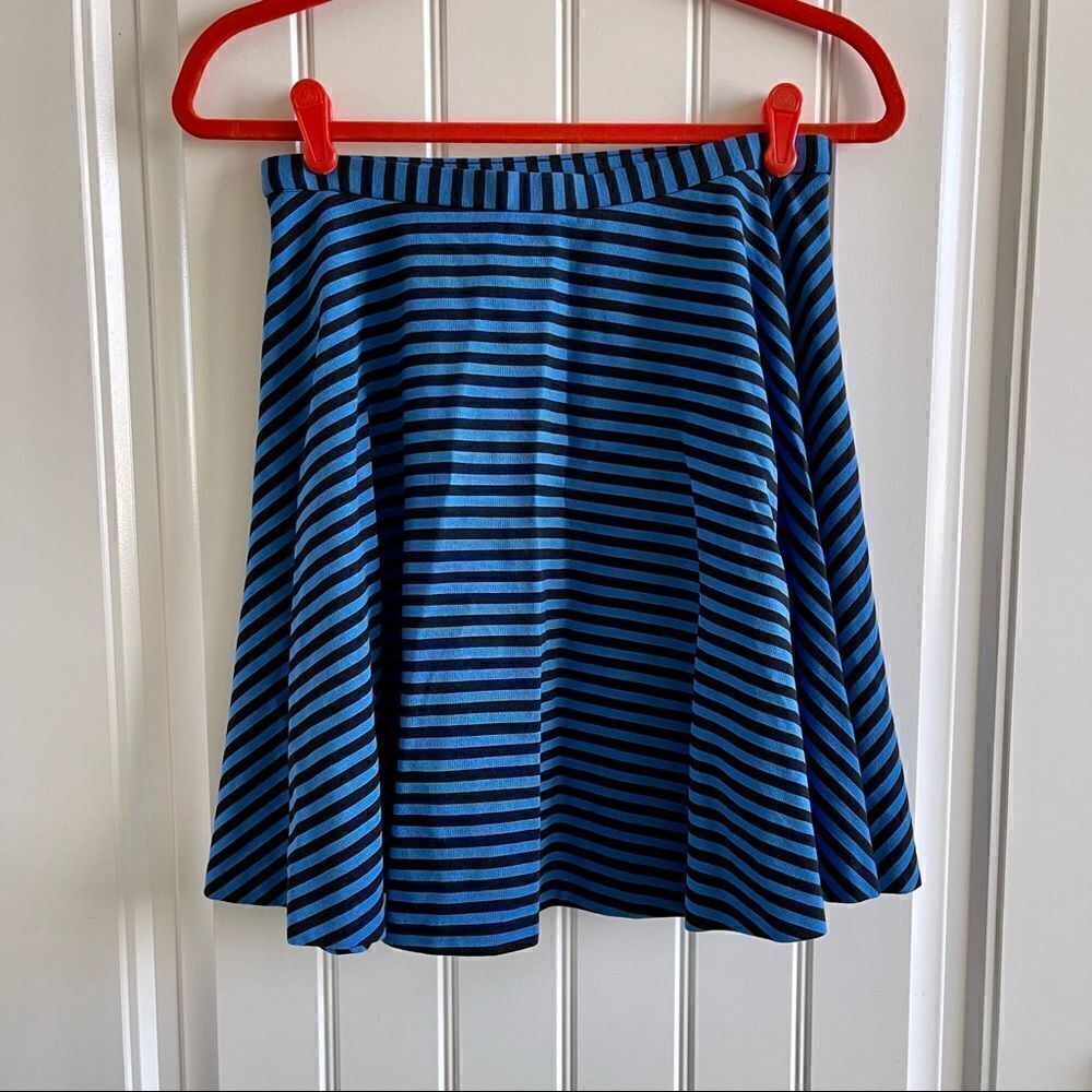 New York & Company Blue Black Striped Skater Skirt Pull On Size S NWT